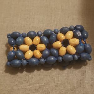 Bead bracelet